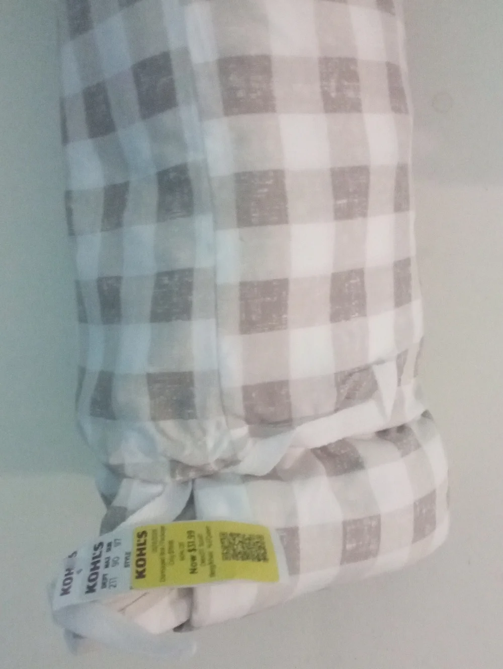 Neutral Checkered Sheet Set Full/Queen New NWT $80 Damaged Packaging